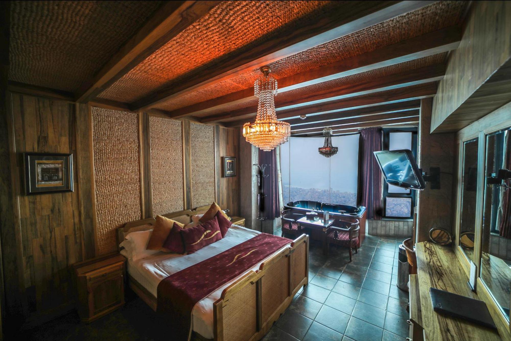 Bay Lodge Boutique Hotel Jounieh Exterior photo