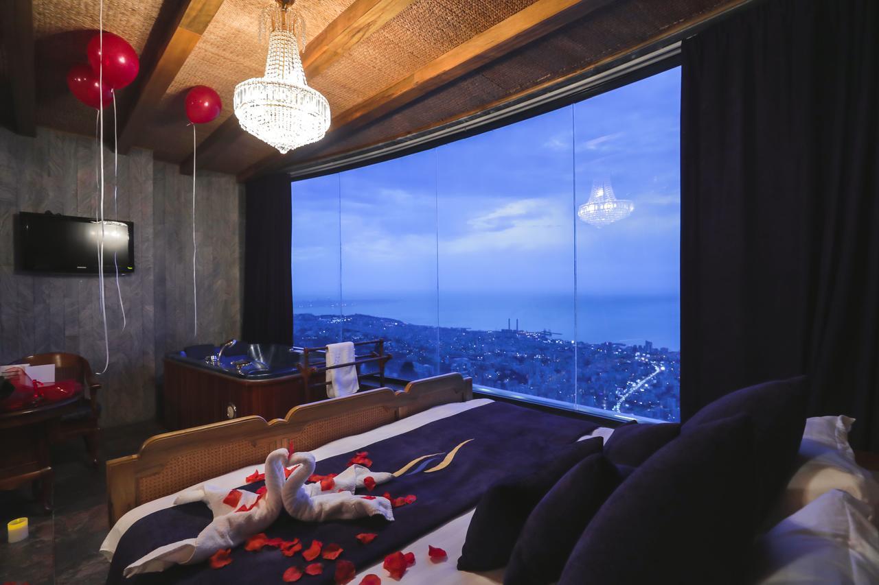 Bay Lodge Boutique Hotel Jounieh Exterior photo